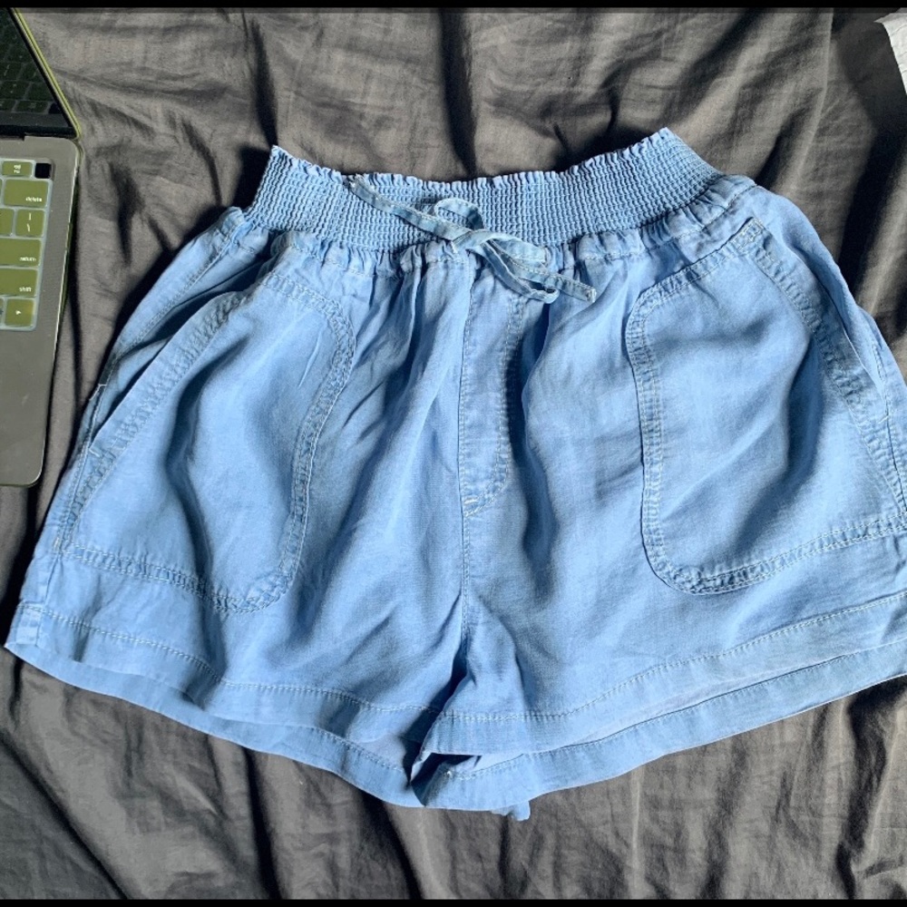 Blue shorts